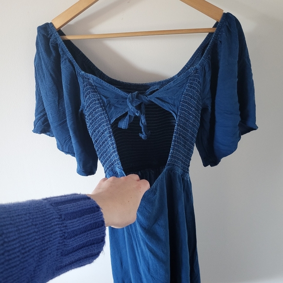 ⭐️ New Listing ⭐️ Natura Shirred Mini Dress with Bow in Blue - Picture 9 of 15